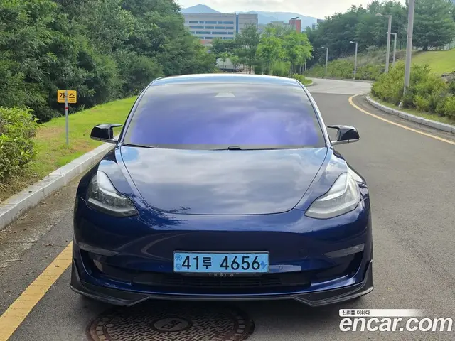 Tesla Model 3 2020 0.2 автомат (гидро), миниатюра 2