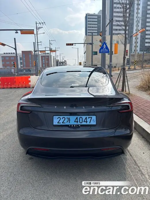 Tesla Model 3 2025 автомат (гидро), миниатюра 4 Tesla Model 3 2025 автомат (гидро), миниатюра 4