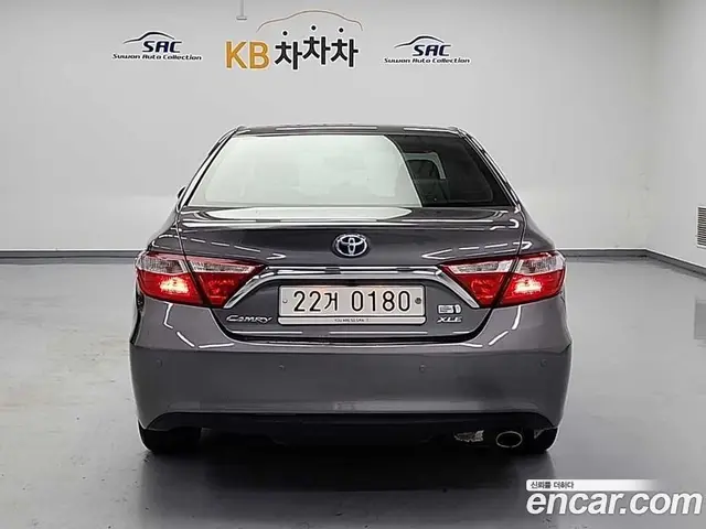 Toyota Camry 2016 2.5 автомат (гидро), миниатюра 3 Toyota Camry 2016 2.5 автомат (гидро), миниатюра 3