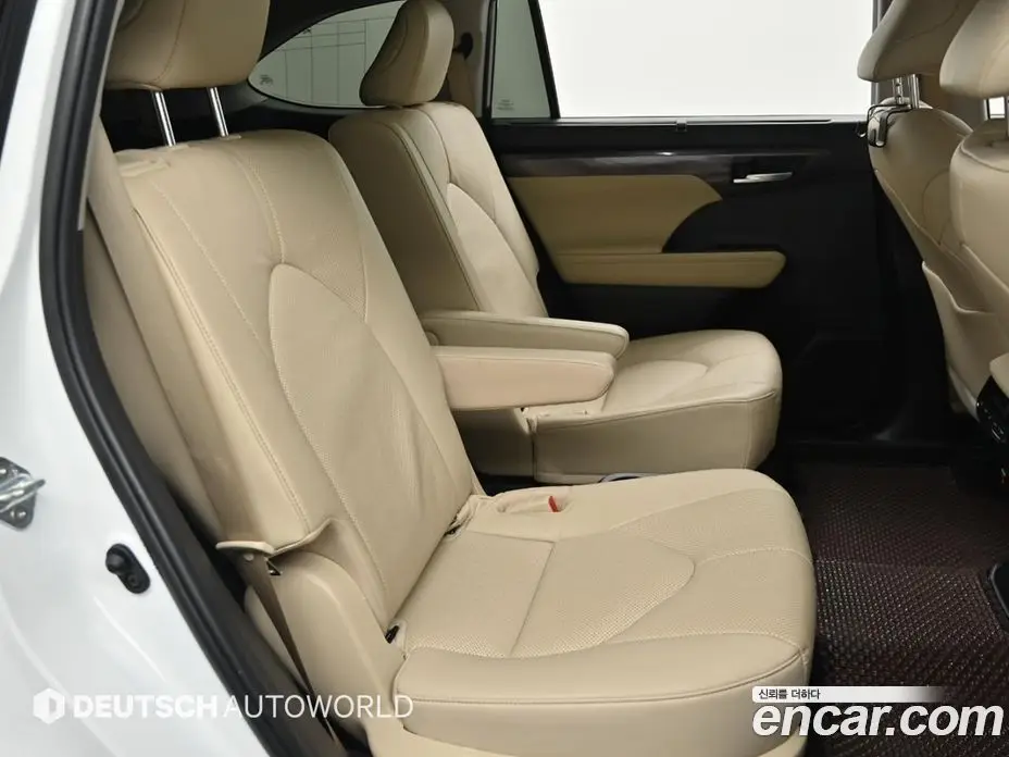 Toyota Highlander 2023 2.5 автомат (гидро), фото 12 Toyota Highlander 2023 2.5 автомат (гидро), фото 12