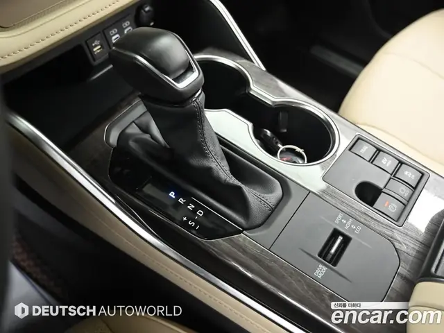 Toyota Highlander 2023 2.5 автомат (гидро), миниатюра 9 Toyota Highlander 2023 2.5 автомат (гидро), миниатюра 9
