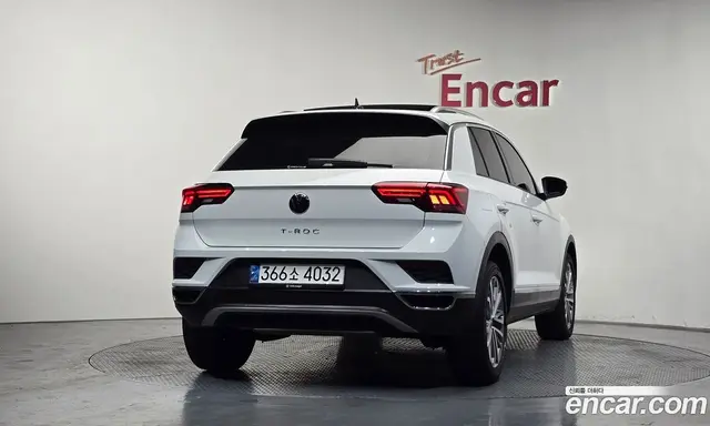 Volkswagen T-Roc 2021 2.0 автомат (гидро), миниатюра 4 Volkswagen T-Roc 2021 2.0 автомат (гидро), миниатюра 4
