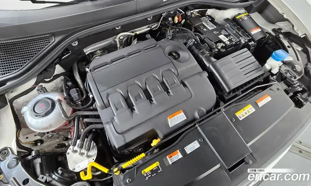 Volkswagen T-Roc 2021 2.0 автомат (гидро), миниатюра 6 Volkswagen T-Roc 2021 2.0 автомат (гидро), миниатюра 6