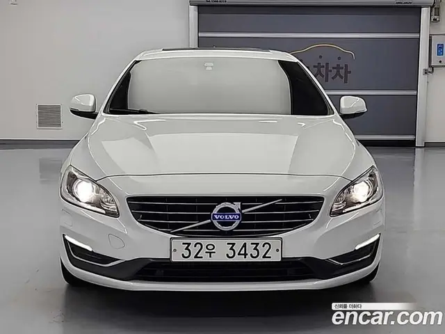 Volvo S60 2015 1.6 автомат (гидро), миниатюра 2 Volvo S60 2015 1.6 автомат (гидро), миниатюра 2