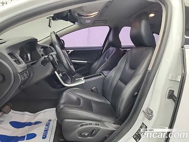 Volvo S60 2015 1.6 автомат (гидро), миниатюра 11 Volvo S60 2015 1.6 автомат (гидро), миниатюра 11