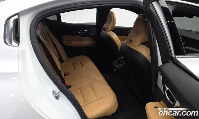 Volvo S60 2019 2.0 автомат (гидро), миниатюра 11 Volvo S60 2019 2.0 автомат (гидро), миниатюра 11