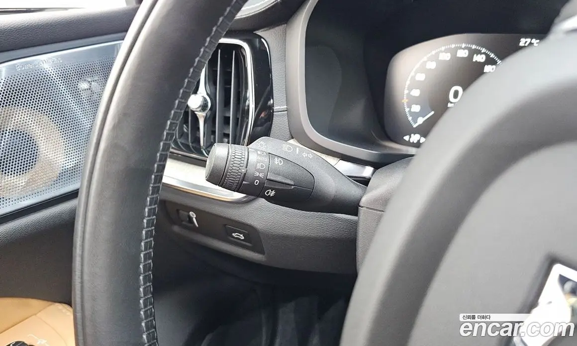 Volvo S60 2020 2.0 автомат (гидро), фото 26 Volvo S60 2020 2.0 автомат (гидро), фото 26