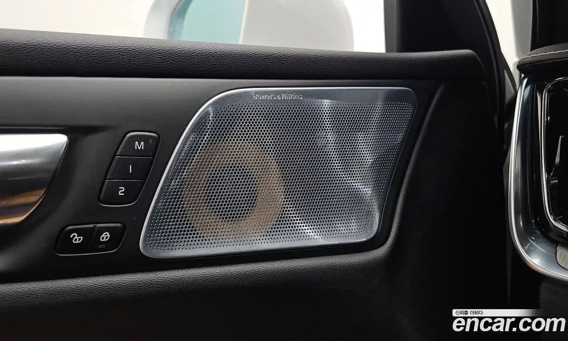 Volvo S60 2020 2.0 автомат (гидро), фото 30 Volvo S60 2020 2.0 автомат (гидро), фото 30