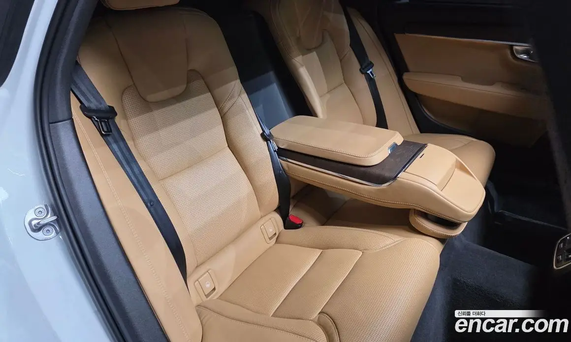 Volvo S90 2023 2.0 автомат (гидро), фото 17