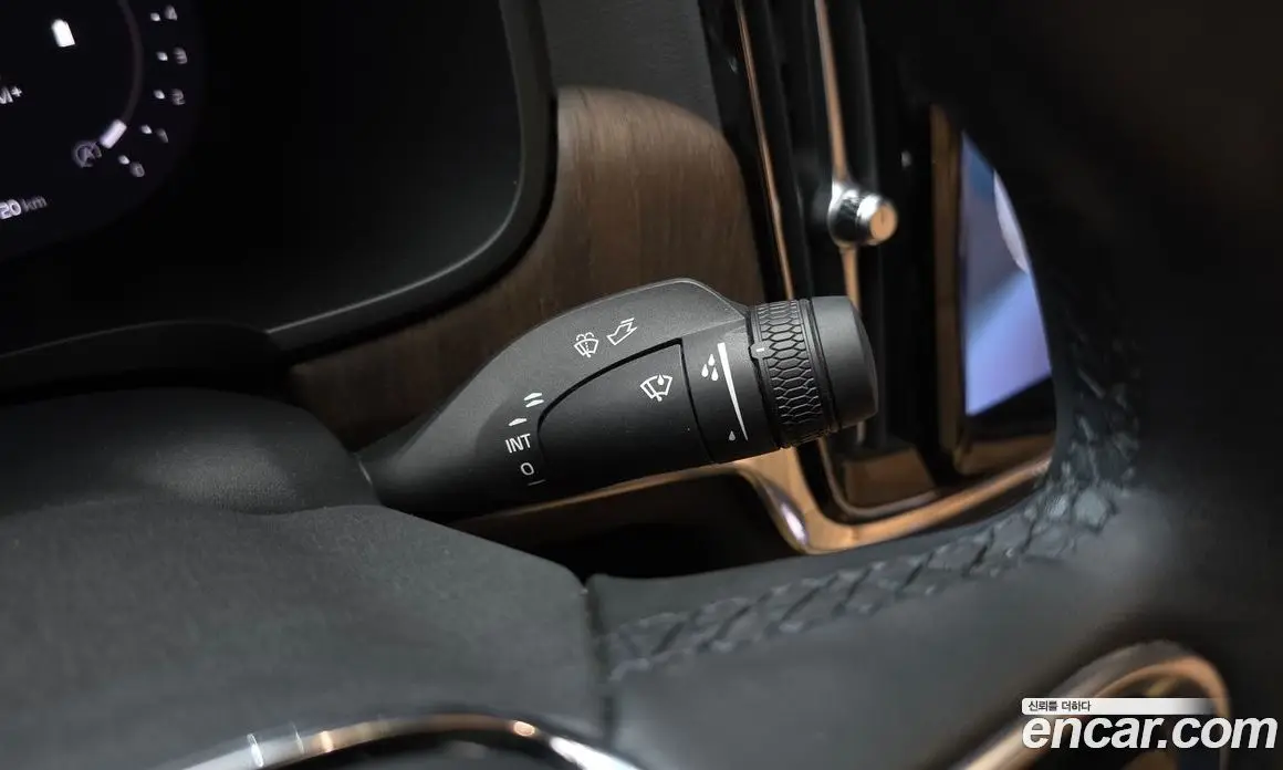 Volvo S90 2023 2.0 автомат (гидро), фото 25