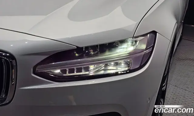 Volvo S90 2023 2.0 автомат (гидро), миниатюра 8