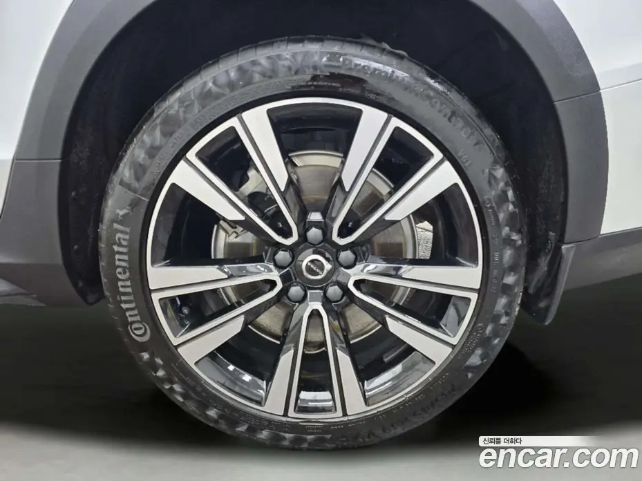 Volvo V60 2023 2.0 автомат (гидро), фото 20 Volvo V60 2023 2.0 автомат (гидро), фото 20