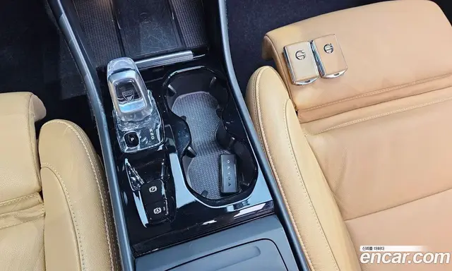 Volvo XC40 2020 2.0 автомат (гидро), миниатюра 9 Volvo XC40 2020 2.0 автомат (гидро), миниатюра 9