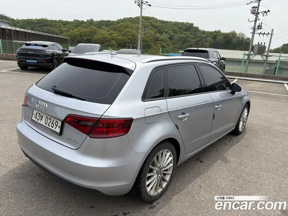Audi A3 2015 2.0 автомат (гидро), фото 4 Audi A3 2015 2.0 автомат (гидро), фото 4