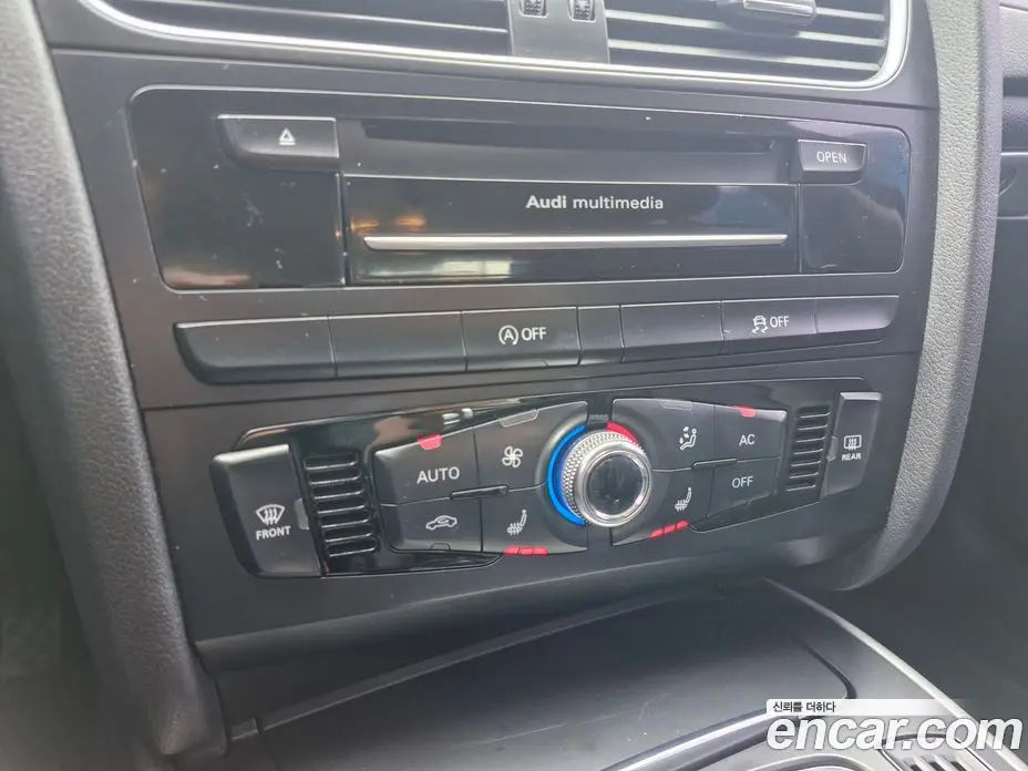 Audi A4 2013 2.0 автомат (гидро), фото 16