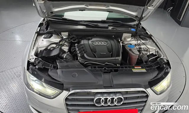 Audi A4 2013 2.0 автомат (гидро), миниатюра 6