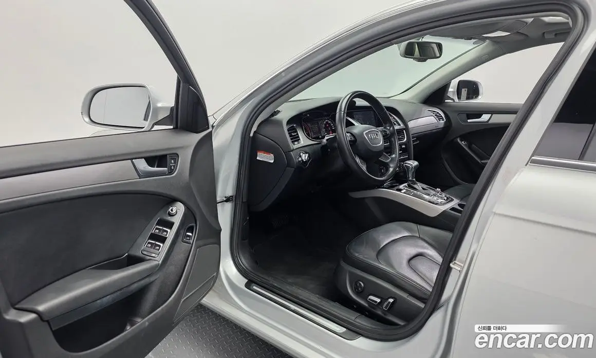 Audi A4 2013 2.0 автомат (гидро), фото 10