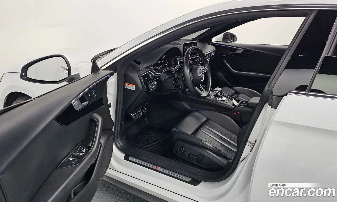 Audi A5 2019 2.0 автомат (гидро), фото 13 Audi A5 2019 2.0 автомат (гидро), фото 13