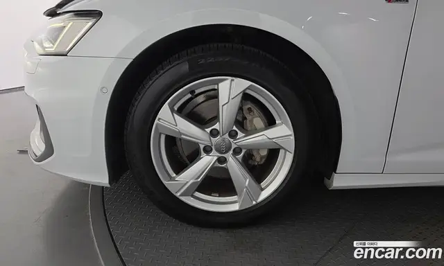 Audi A6 2020 2.0 автомат (гидро), миниатюра 5 Audi A6 2020 2.0 автомат (гидро), миниатюра 5