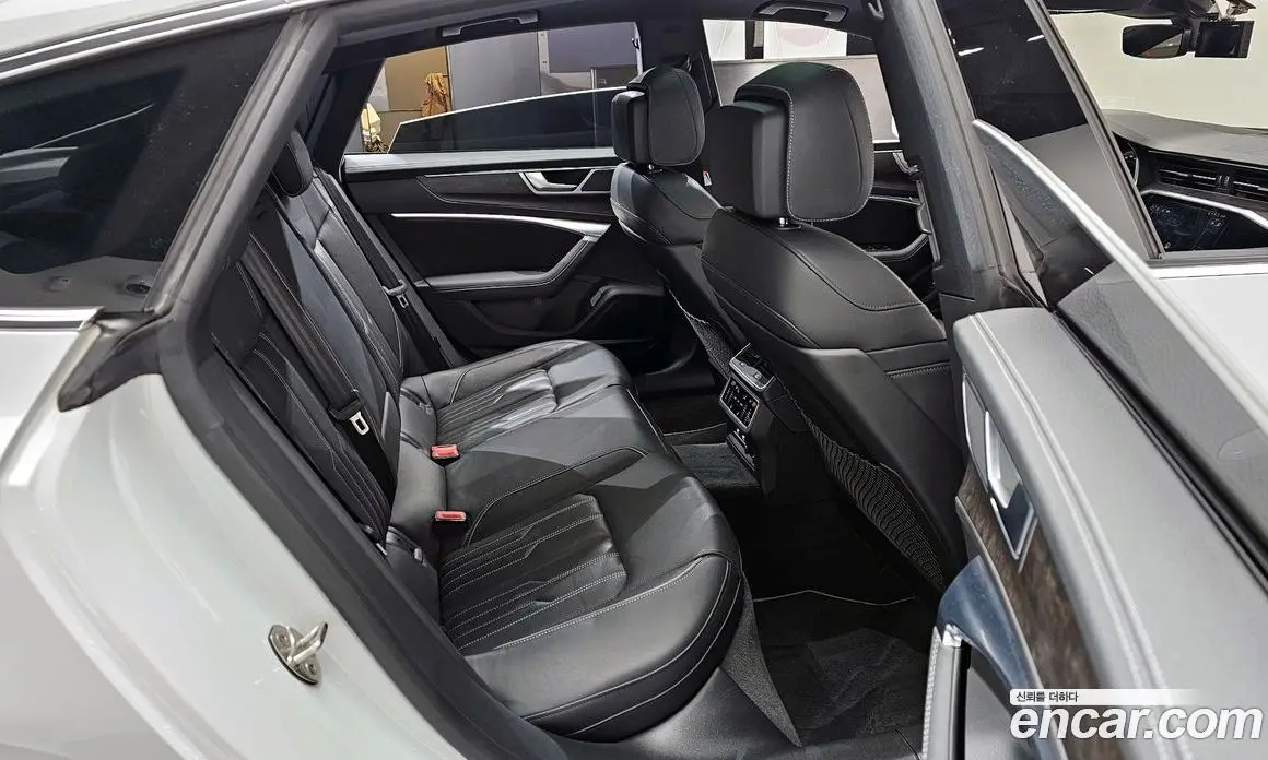 Audi A7 2020 3.0 автомат (гидро), фото 12 Audi A7 2020 3.0 автомат (гидро), фото 12