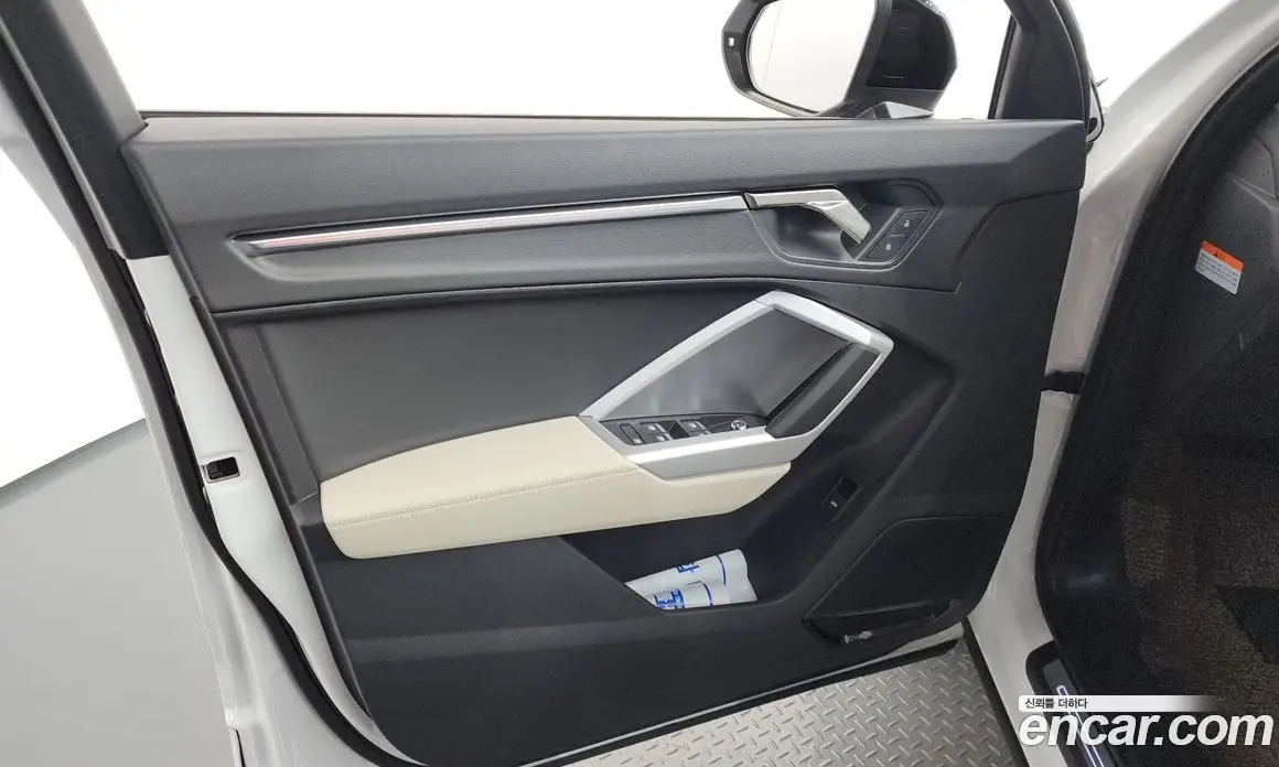 Audi Q3 2025 2.0 автомат (гидро), фото 14 Audi Q3 2025 2.0 автомат (гидро), фото 14