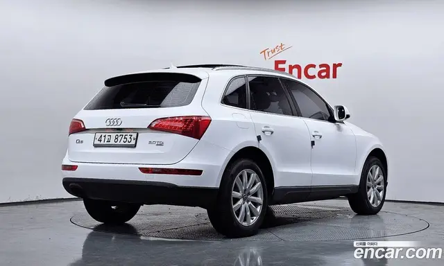 Audi Q5 2010 2.0 автомат (гидро), миниатюра 2