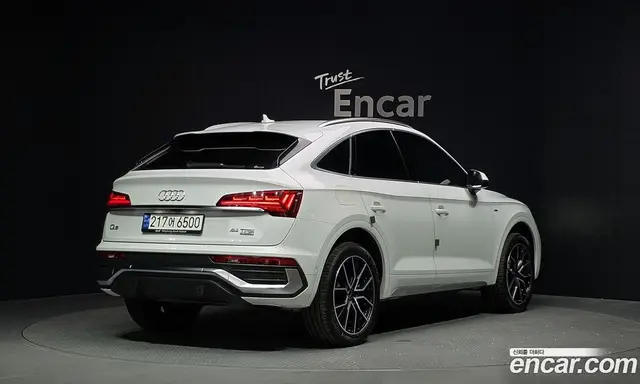 Audi Q5 2023 2.0 автомат (гидро), миниатюра 2 Audi Q5 2023 2.0 автомат (гидро), миниатюра 2