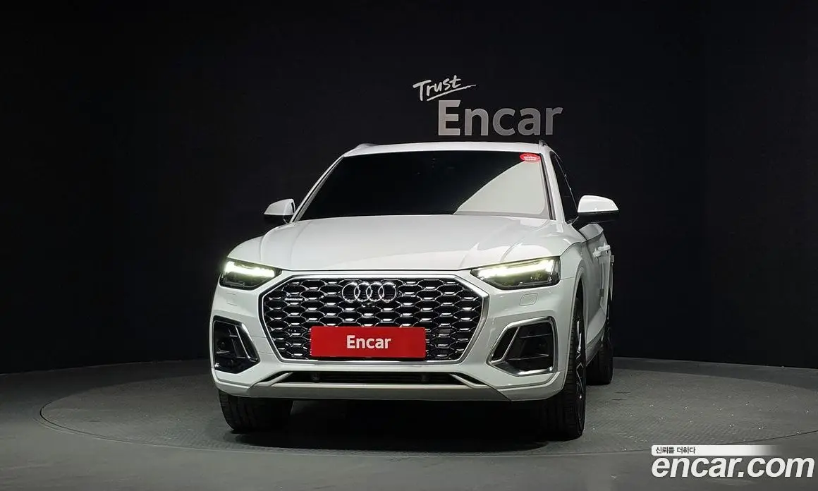 Audi Q5 2023 2.0 автомат (гидро), фото 3 Audi Q5 2023 2.0 автомат (гидро), фото 3