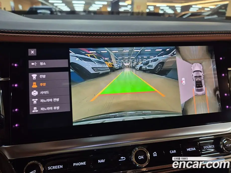 Bentley Flying Spur 2023 4.0 автомат (гидро), фото 12