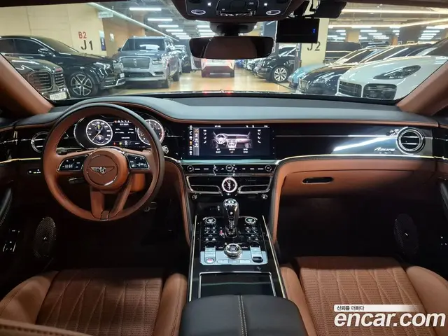 Bentley Flying Spur 2023 4.0 автомат (гидро), миниатюра 6