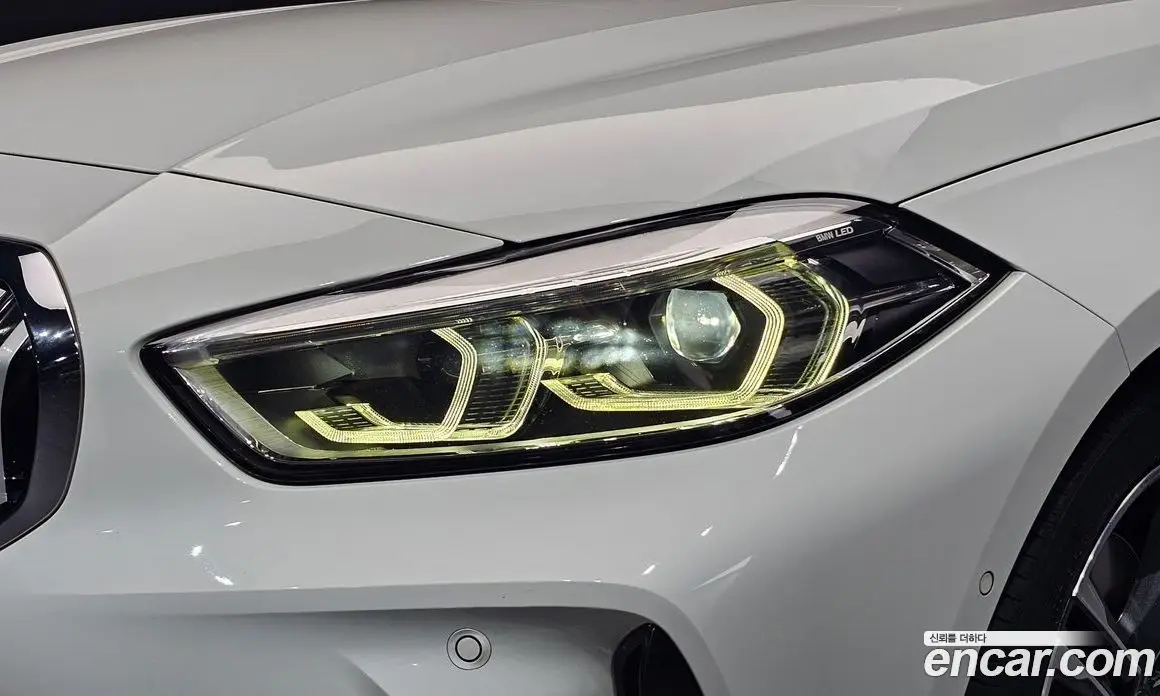 BMW 1 серия 2021 2.0 автомат (гидро), фото 8 BMW 1 серия 2021 2.0 автомат (гидро), фото 8