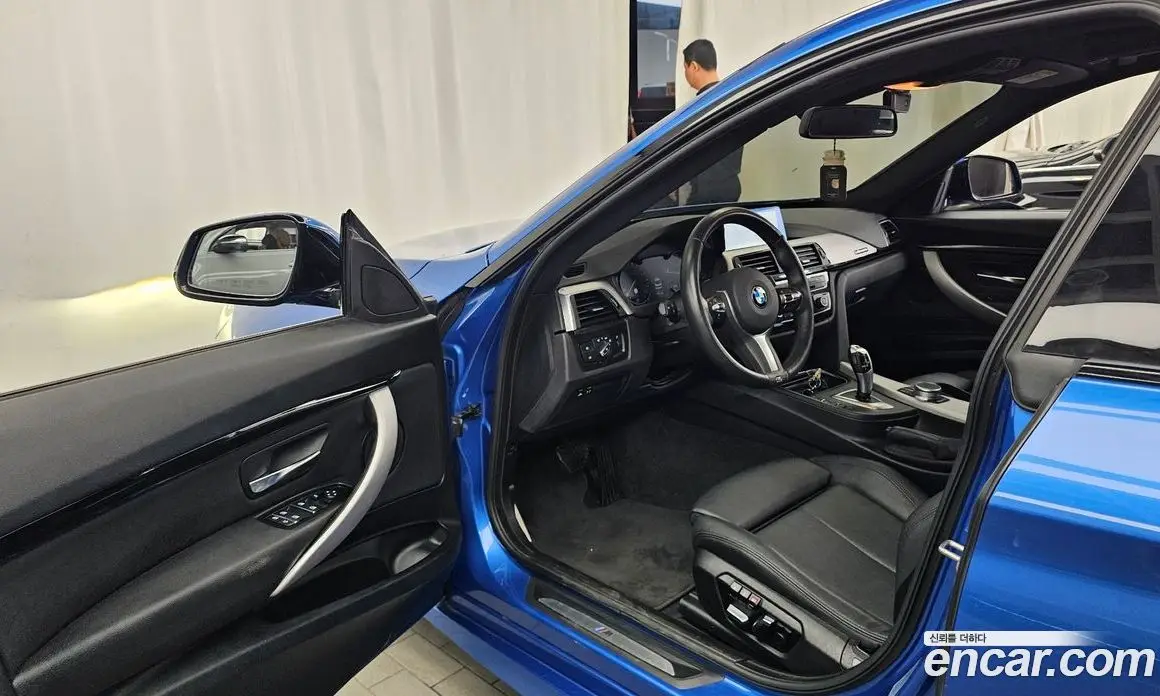 BMW 3 серия 2020 2.0 автомат (гидро), фото 13 BMW 3 серия 2020 2.0 автомат (гидро), фото 13