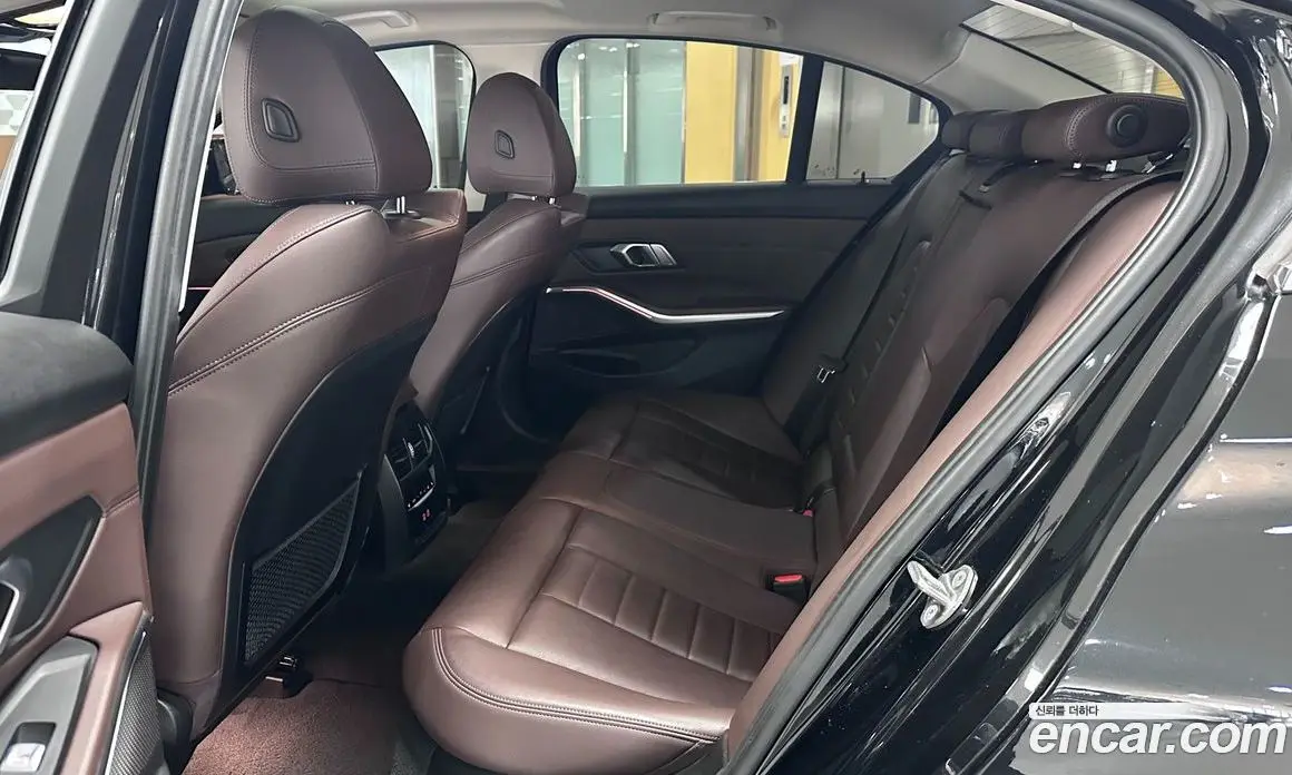 BMW 3 серия 2021 2.0 автомат (гидро), фото 11