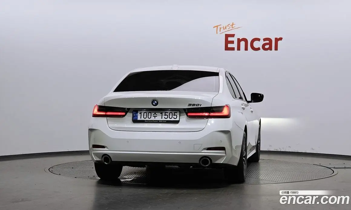 BMW 3 серия 2023 2.0 автомат (гидро), фото 4