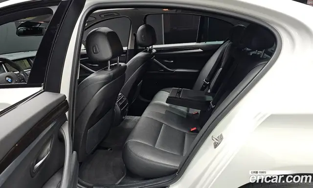 BMW 5 серия 2016 2.0 автомат (гидро), миниатюра 11 BMW 5 серия 2016 2.0 автомат (гидро), миниатюра 11