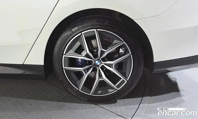 BMW 5 серия 2024 2.0 автомат (гидро), миниатюра 7