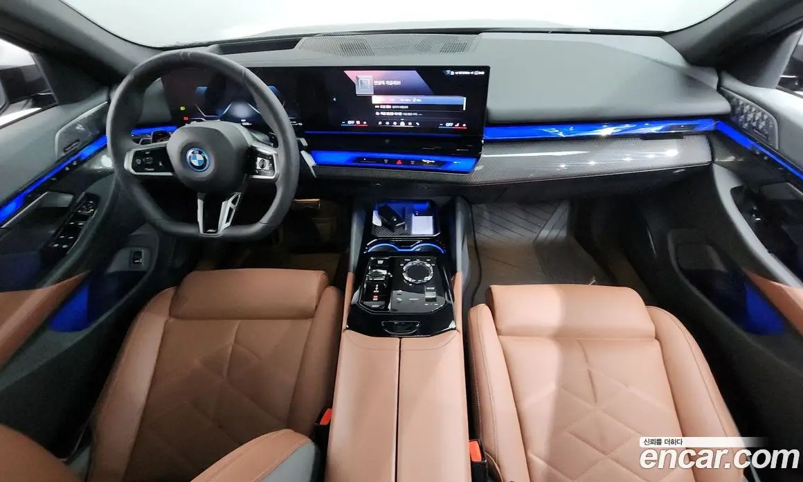 BMW 5 серия 2025 3.0 автомат (гидро), фото 10 BMW 5 серия 2025 3.0 автомат (гидро), фото 10
