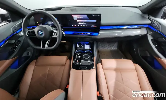 BMW 5 серия 2025 3.0 автомат (гидро), миниатюра 10 BMW 5 серия 2025 3.0 автомат (гидро), миниатюра 10