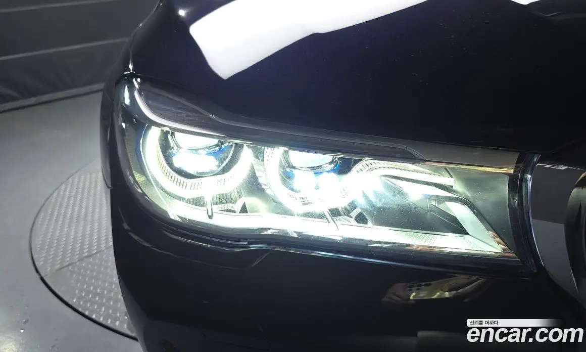 BMW 7 серия 2018 3.0 автомат (гидро), фото 8 BMW 7 серия 2018 3.0 автомат (гидро), фото 8