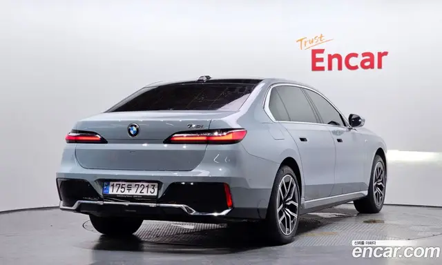 BMW 7 серия 2023 3.0 автомат (гидро), миниатюра 2