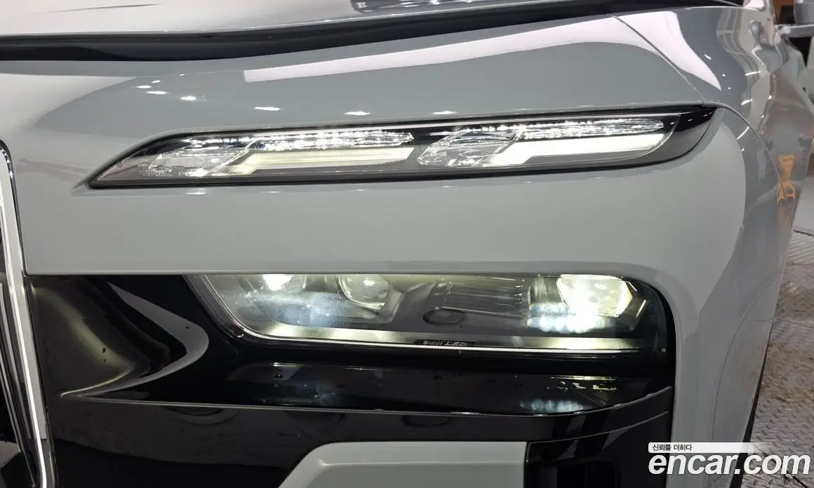 BMW 7 серия 2023 3.0 автомат (гидро), фото 8