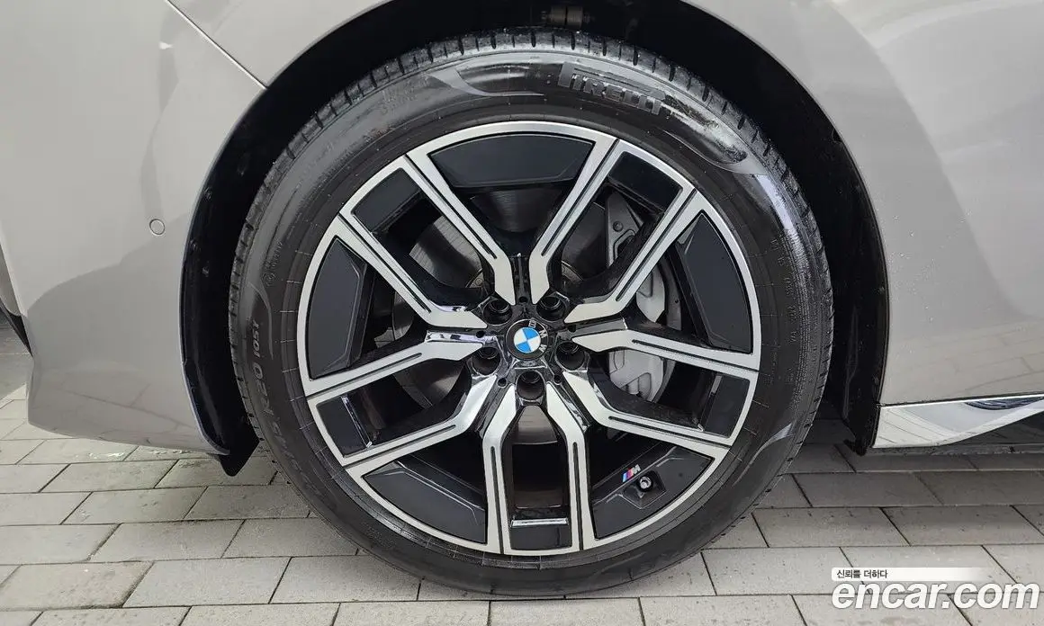 BMW 7 серия 2023 3.0 автомат (гидро), фото 5