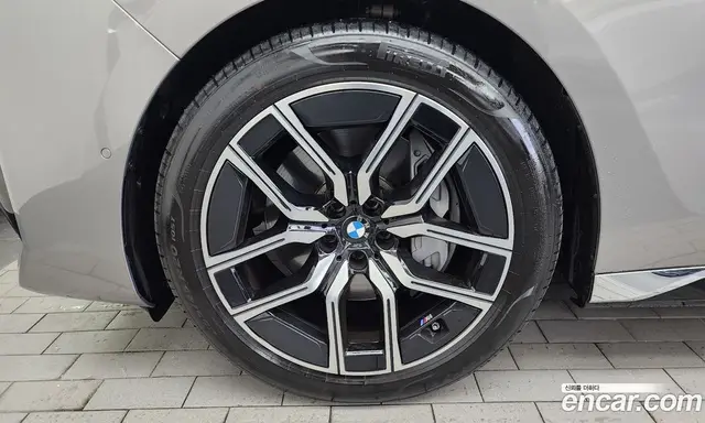 BMW 7 серия 2023 3.0 автомат (гидро), миниатюра 5