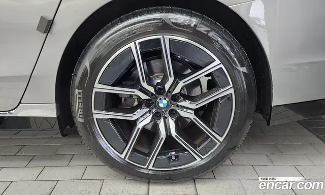 BMW 7 серия 2023 3.0 автомат (гидро), миниатюра 7