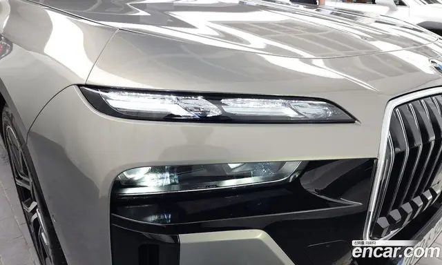 BMW 7 серия 2023 3.0 автомат (гидро), миниатюра 8