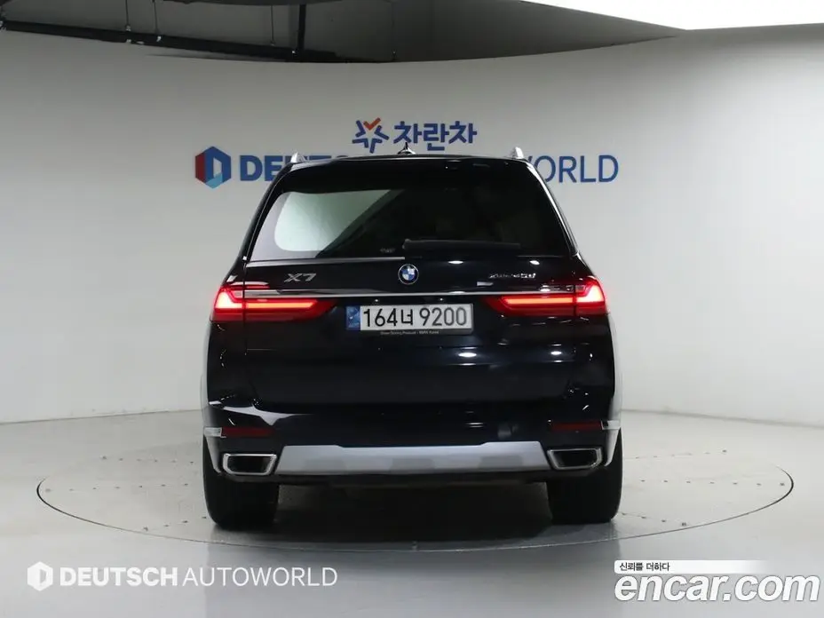 BMW X7 2021 3.0 автомат (гидро), фото 4 BMW X7 2021 3.0 автомат (гидро), фото 4