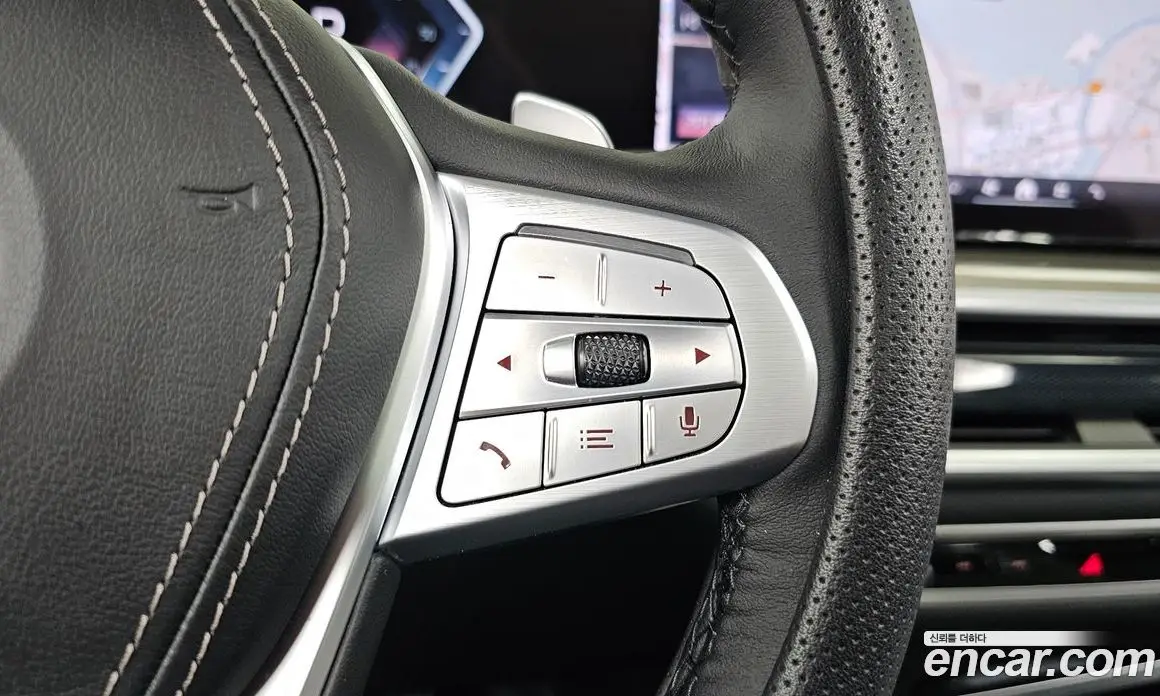 BMW X7 2024 3.0 автомат (гидро), фото 27