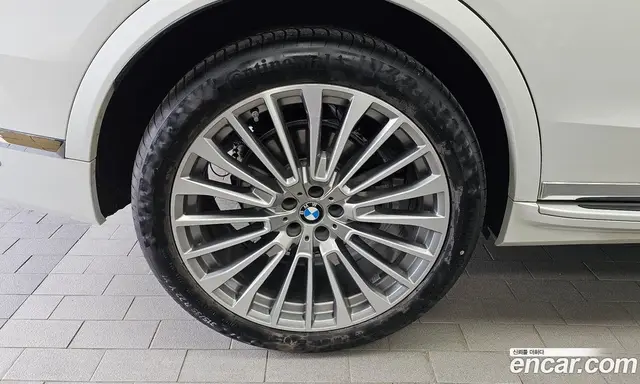 BMW X7 2024 3.0 автомат (гидро), миниатюра 5