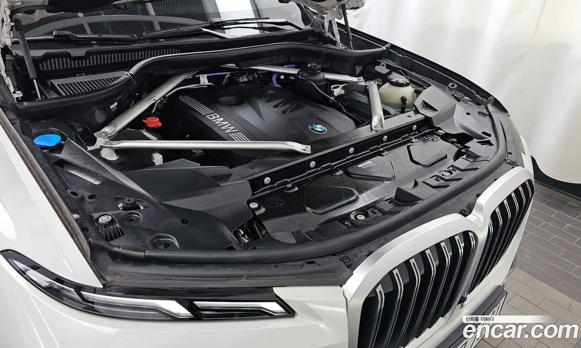 BMW X7 2024 3.0 автомат (гидро), фото 6