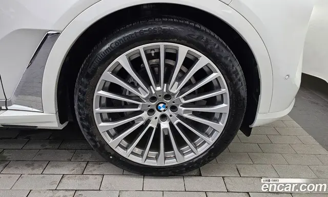 BMW X7 2024 3.0 автомат (гидро), миниатюра 7